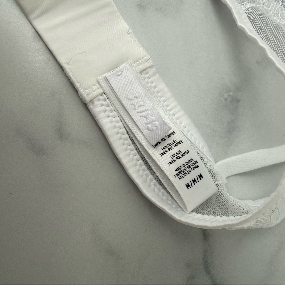 SKIMS After Hours White Sheer Lace Underwire Bra Unlined - Size M - Picture 2 of 2